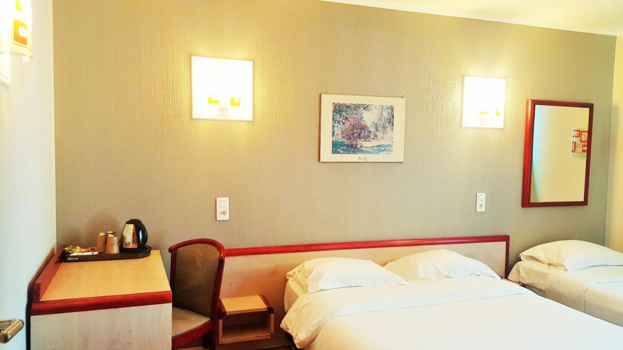 Modern'Hotel Valenciennes Kültér fotó