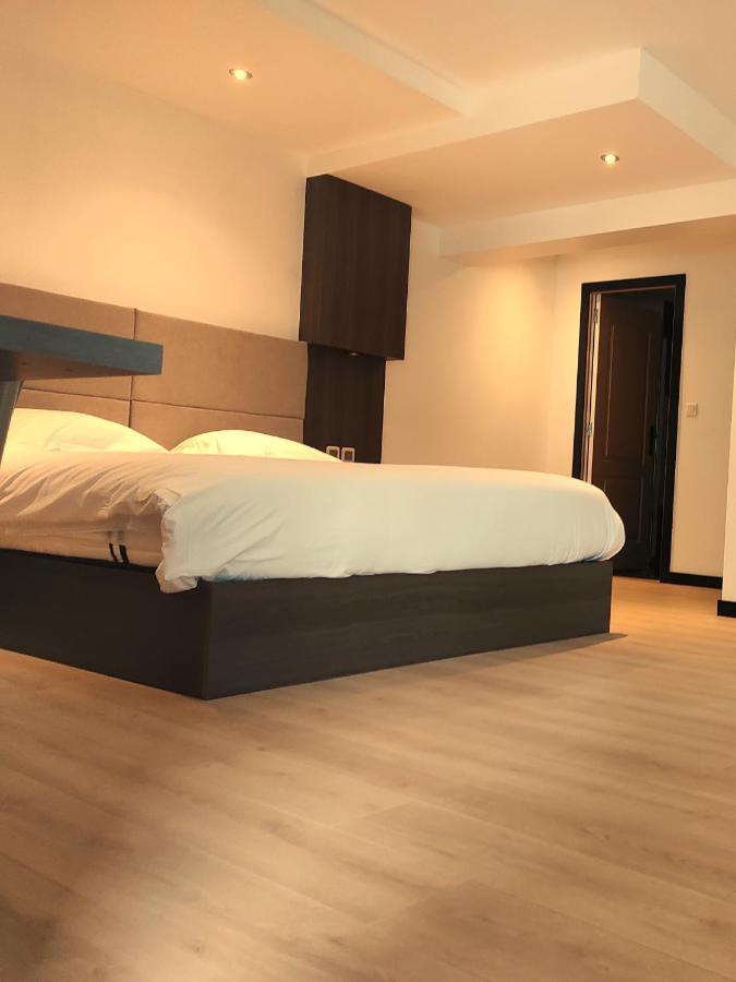 Modern'Hotel Valenciennes Kültér fotó
