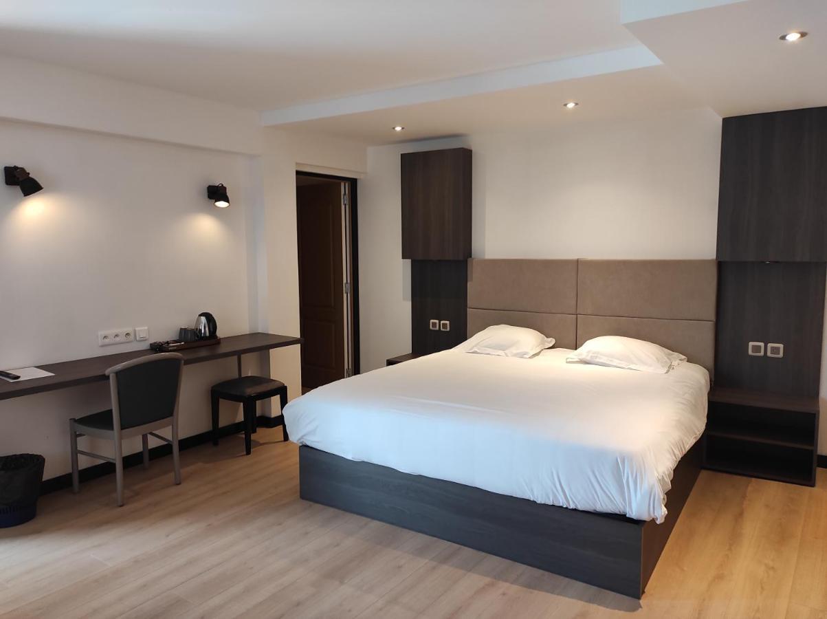 Modern'Hotel Valenciennes Kültér fotó