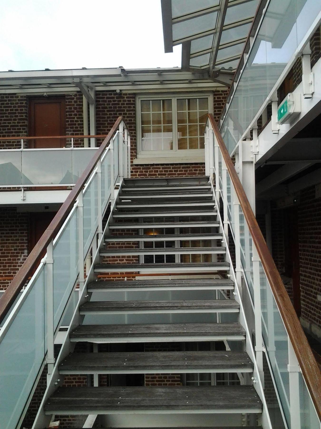 Modern'Hotel Valenciennes Kültér fotó